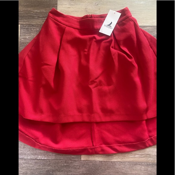 From Jori high low polyester skirt women’s size m-NWT - Picture 2 of 2